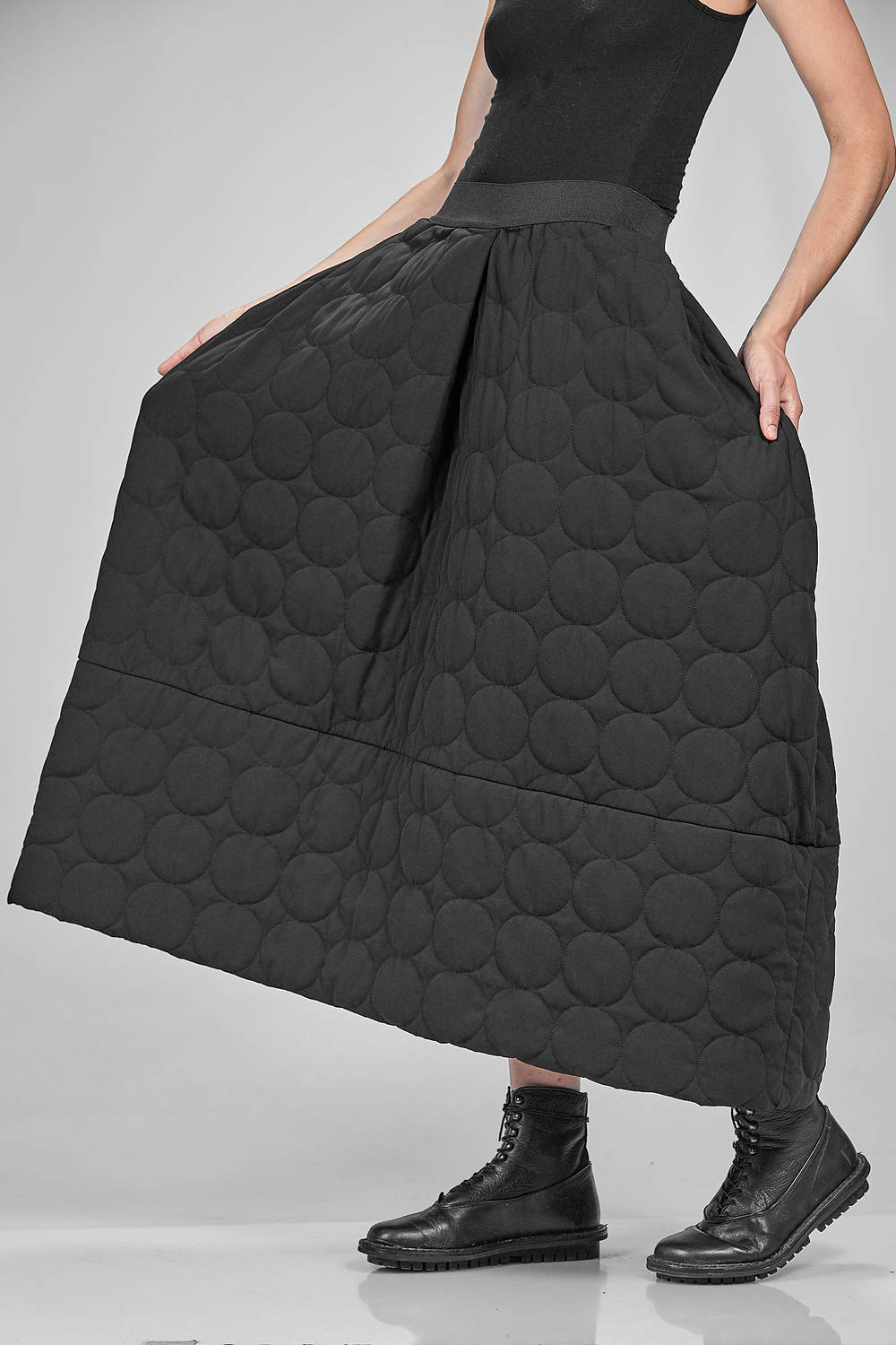 MARIA CALDERARA - Long And Wide Skirt In Matelassé Jersey With