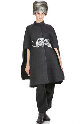 SHU MORIYAMA - Oversized Knee-Length Down Jacket In Iridescent Polyester  Taffeta :: Ivo Milan