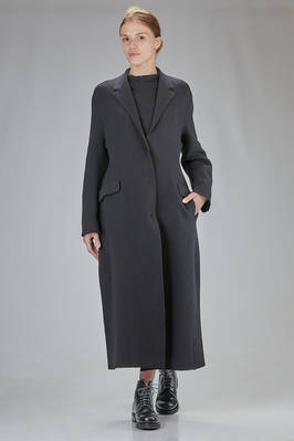 SHU MORIYAMA - Oversized Knee-Length Down Jacket In Iridescent Polyester  Taffeta :: Ivo Milan