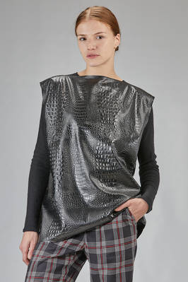 long and wide tunic in polyurethane snake leather-like  - 74