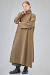 long and wide coat in wool tweed - SOH 